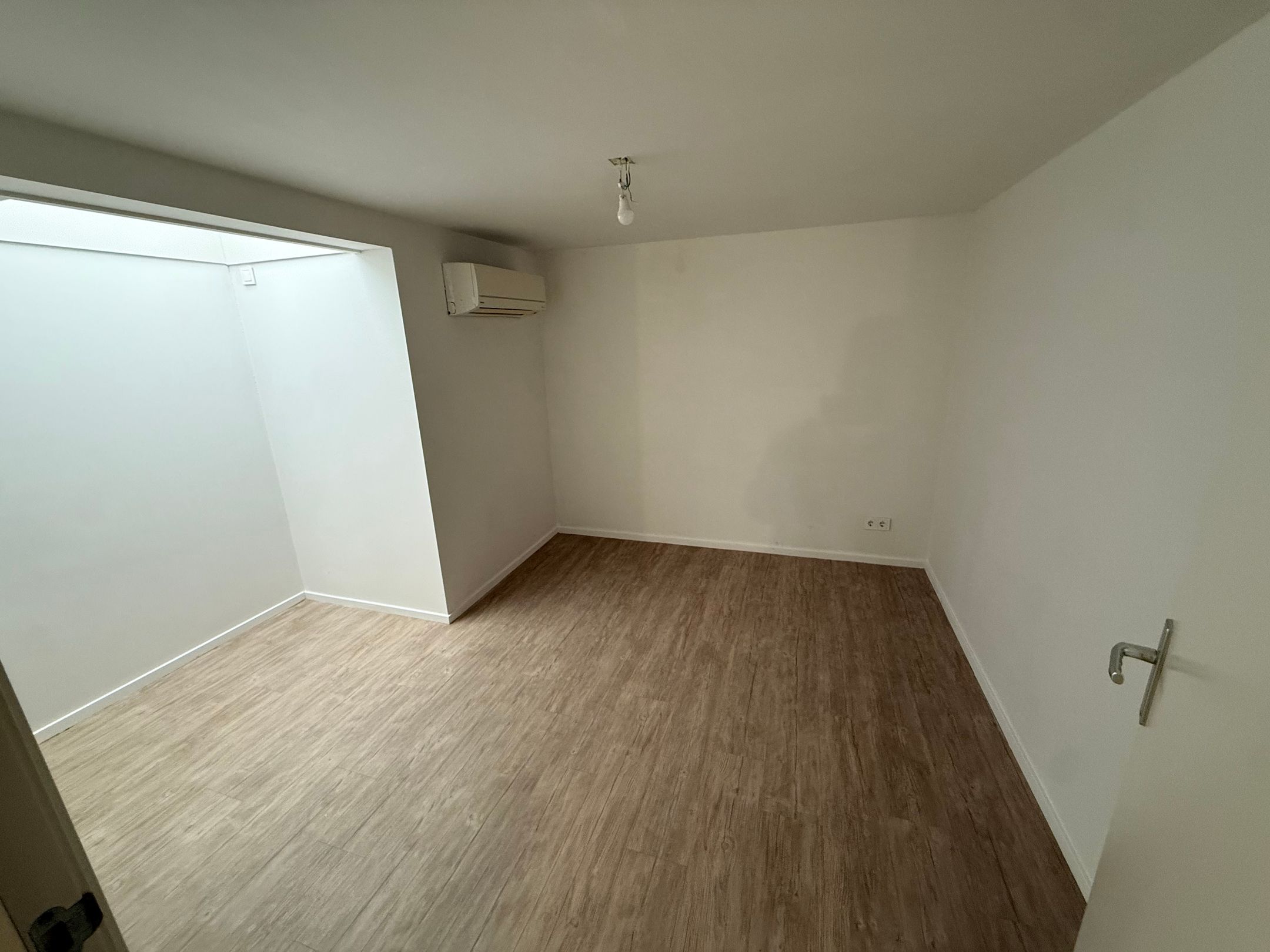 Foto 15 van Koningin Wilhelminastraat 57-A