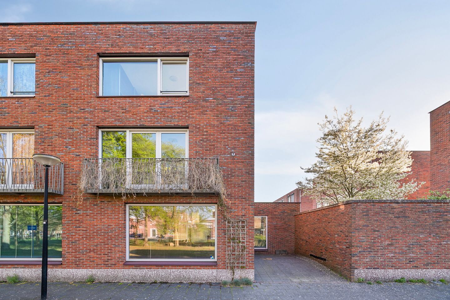 Photo of Komijnstraat 55
