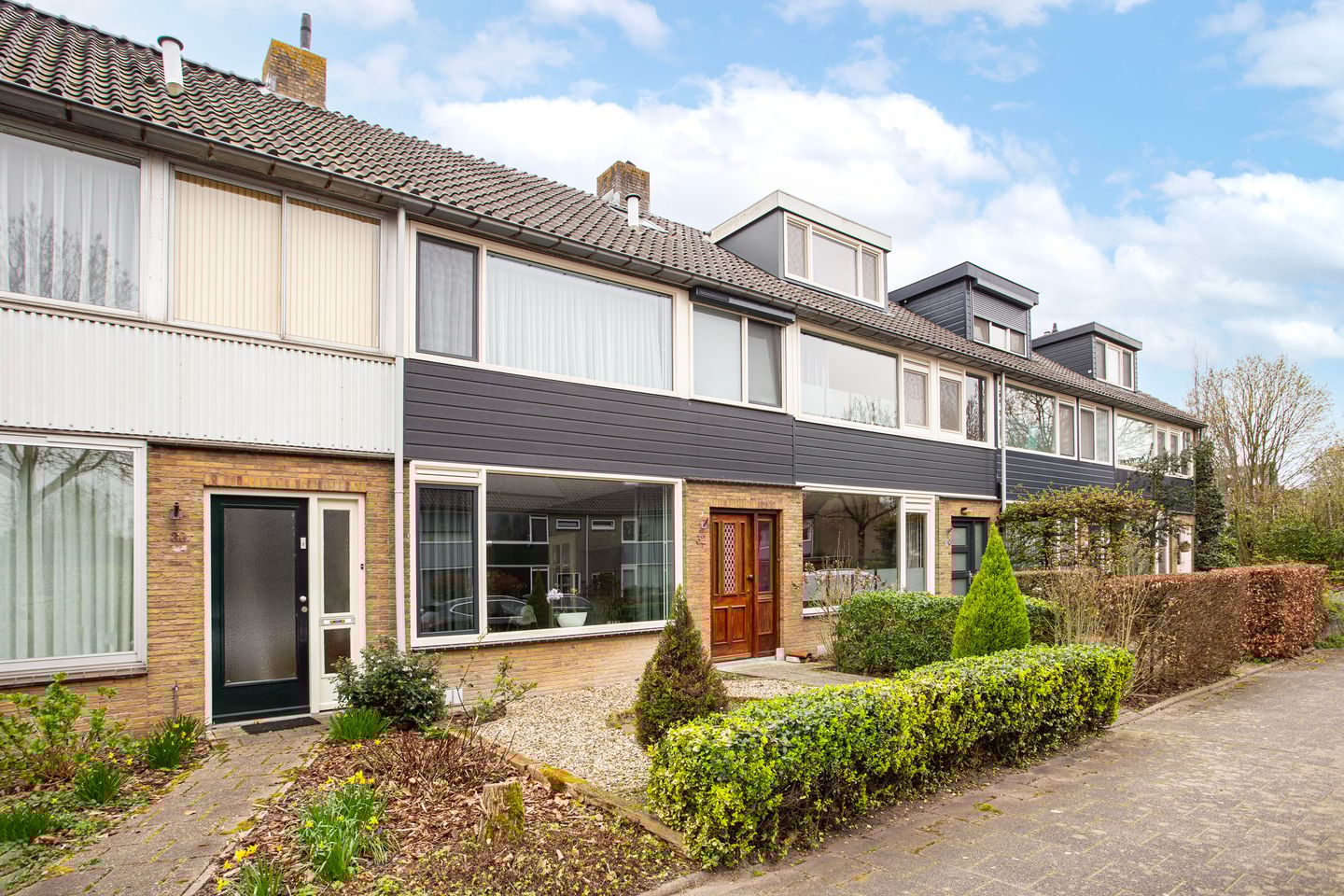 Foto 49 van Burgemeester Van der Heidelaan 32