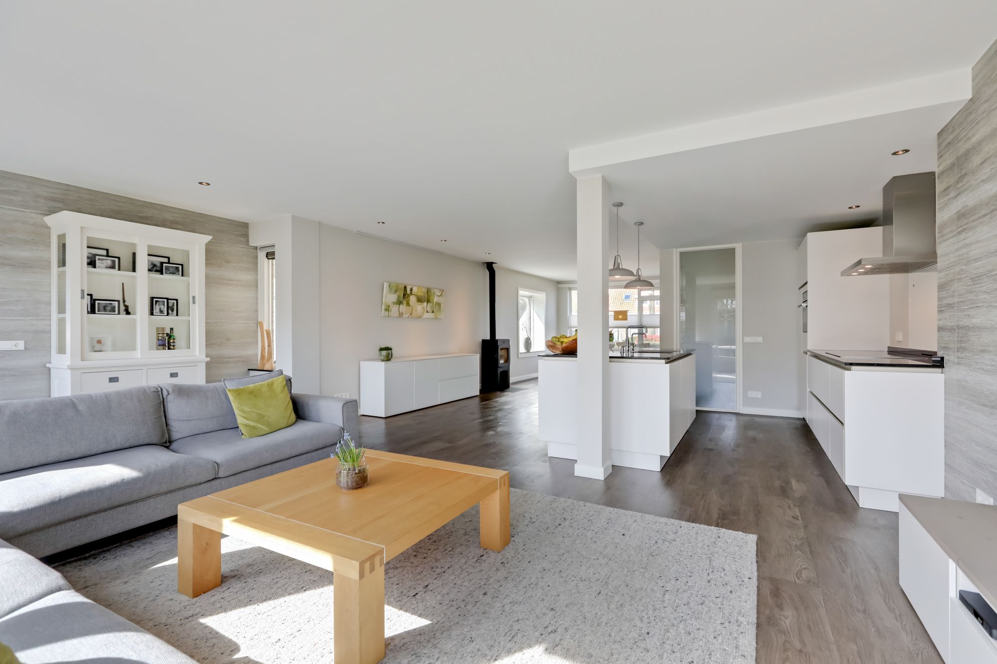 Spacious Corner House with Extended Living Room and Large Plot in Duiven Centre — 16
