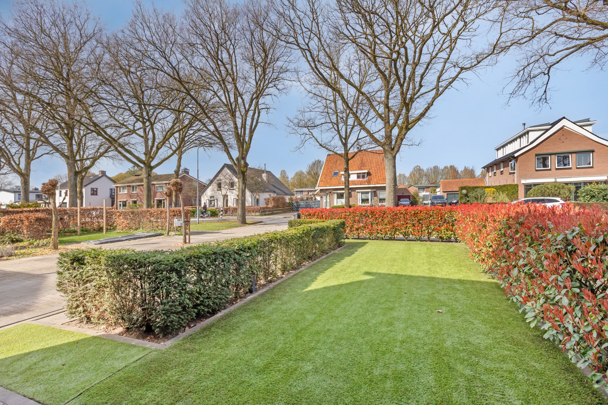 Spacious Corner House with Extended Living Room and Large Plot in Duiven Centre — 61