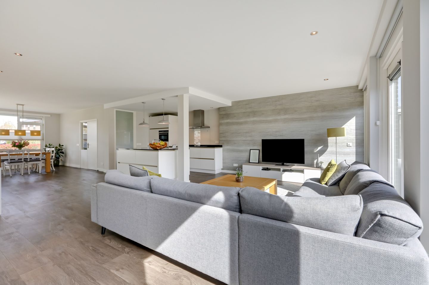 Spacious Corner House with Extended Living Room and Large Plot in Duiven Centre — 14