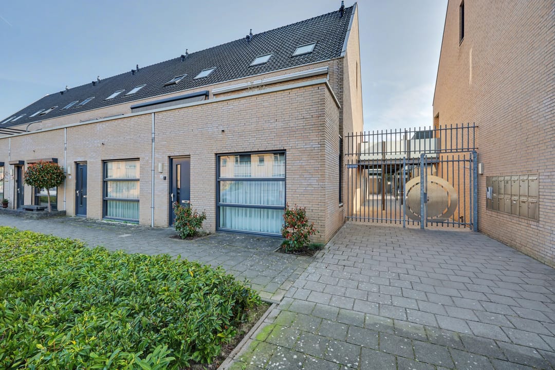 Photo 31 of Prof. Piersonstraat 26
