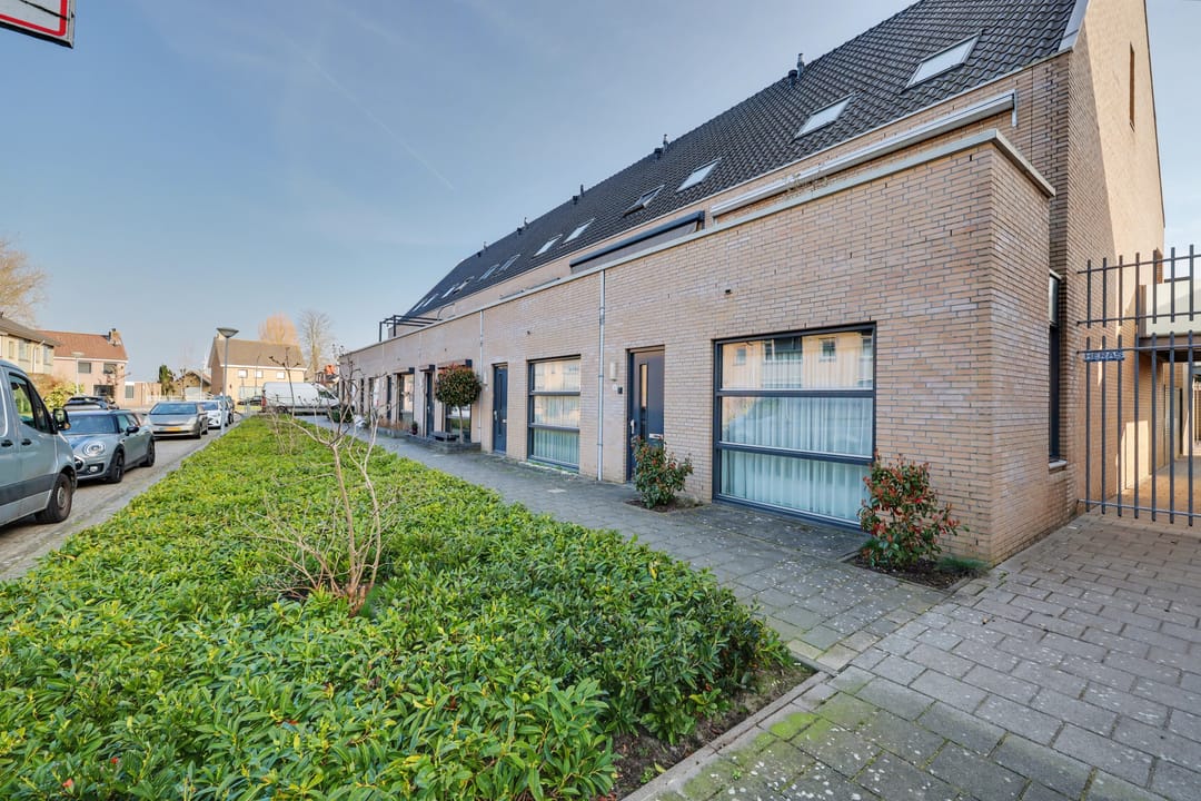 Photo 1 of Prof. Piersonstraat 26