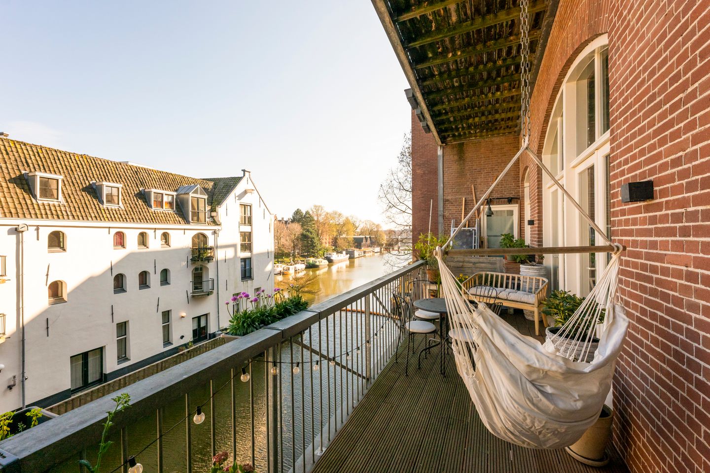 Photo 4 of Planciusstraat 17-E