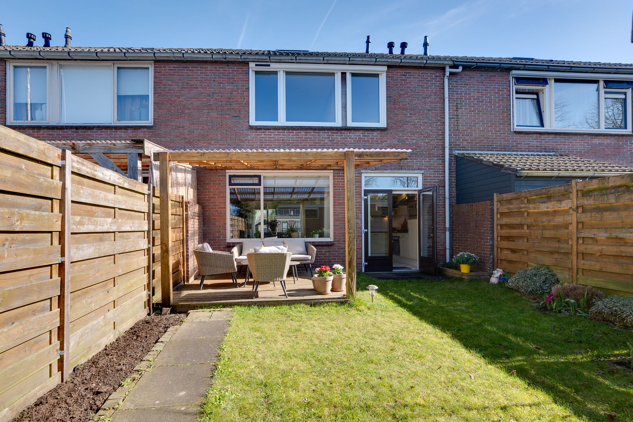 Foto 39 van H.J. van der Veenstrjitte 3