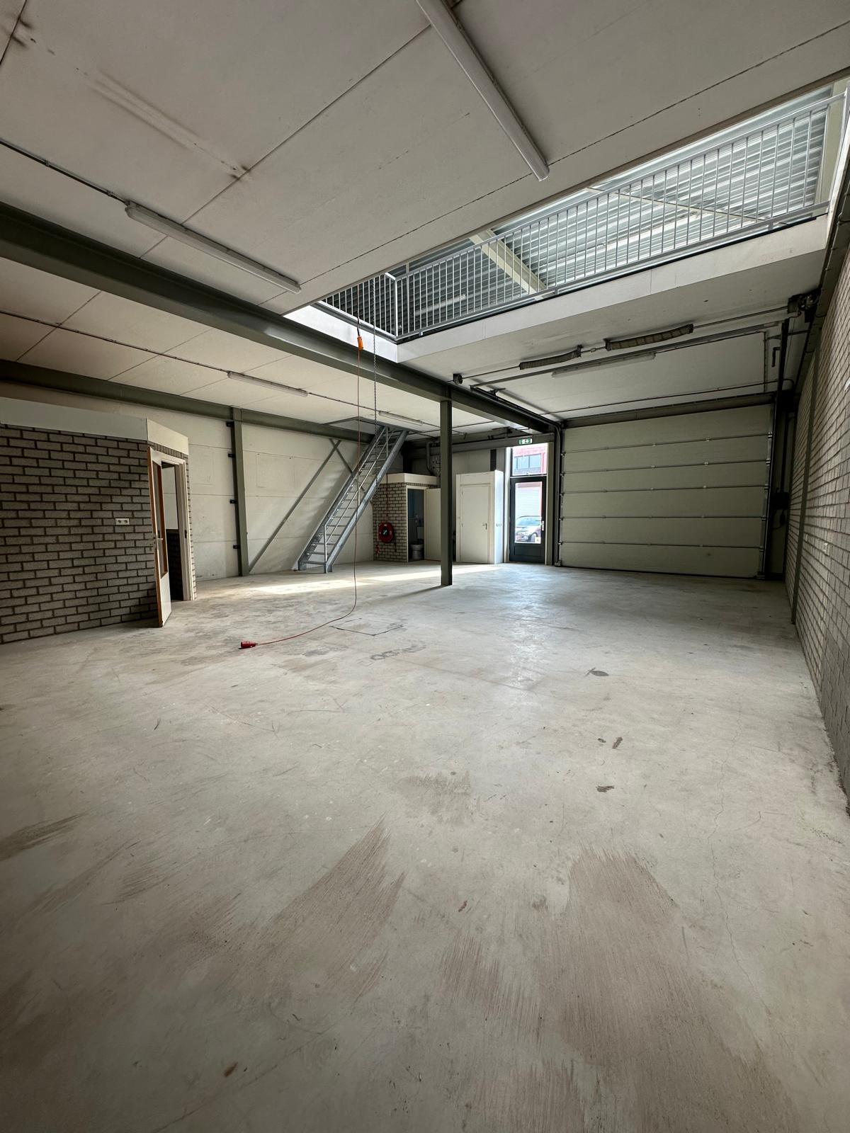 Bekijk foto 2 van Bernseweg 20-o