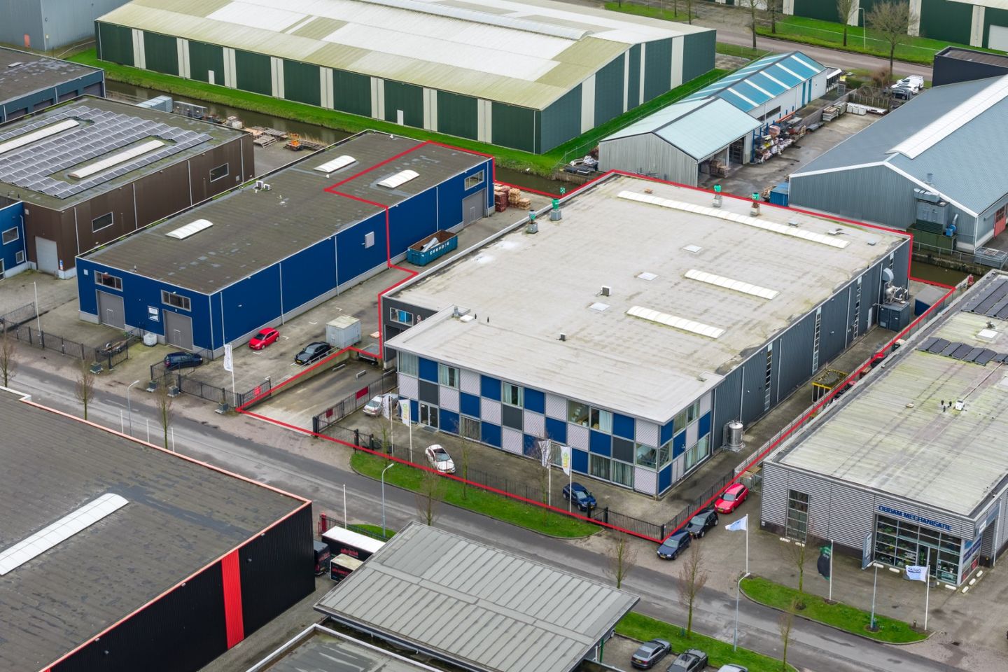 Bekijk foto 2 van De Veken 220