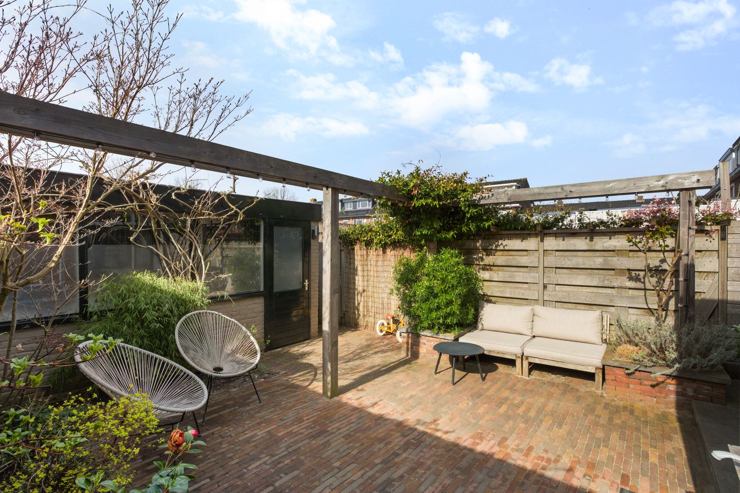 Foto 19 van Leliestraat 32