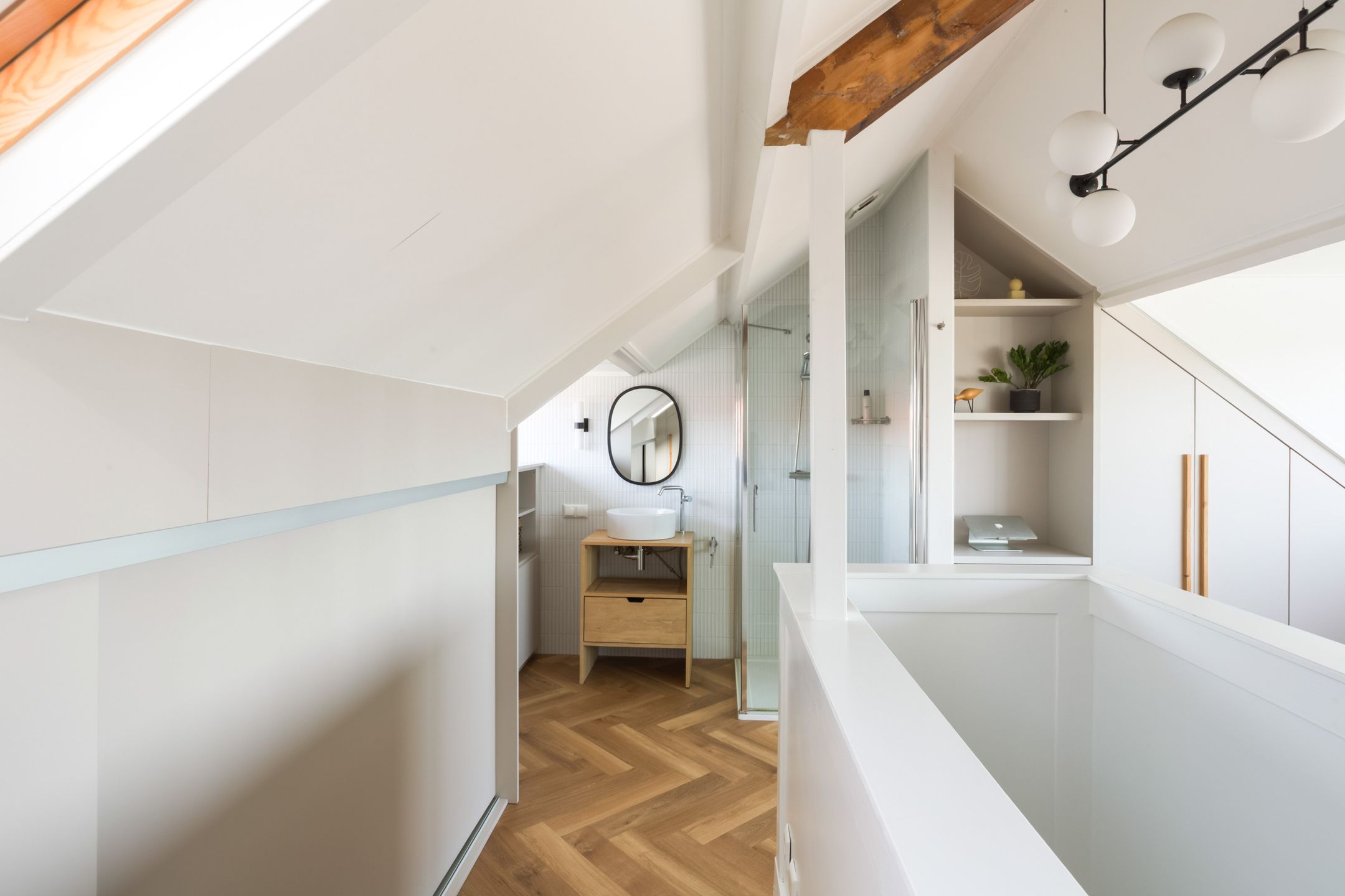 Foto 39 van Leliestraat 32