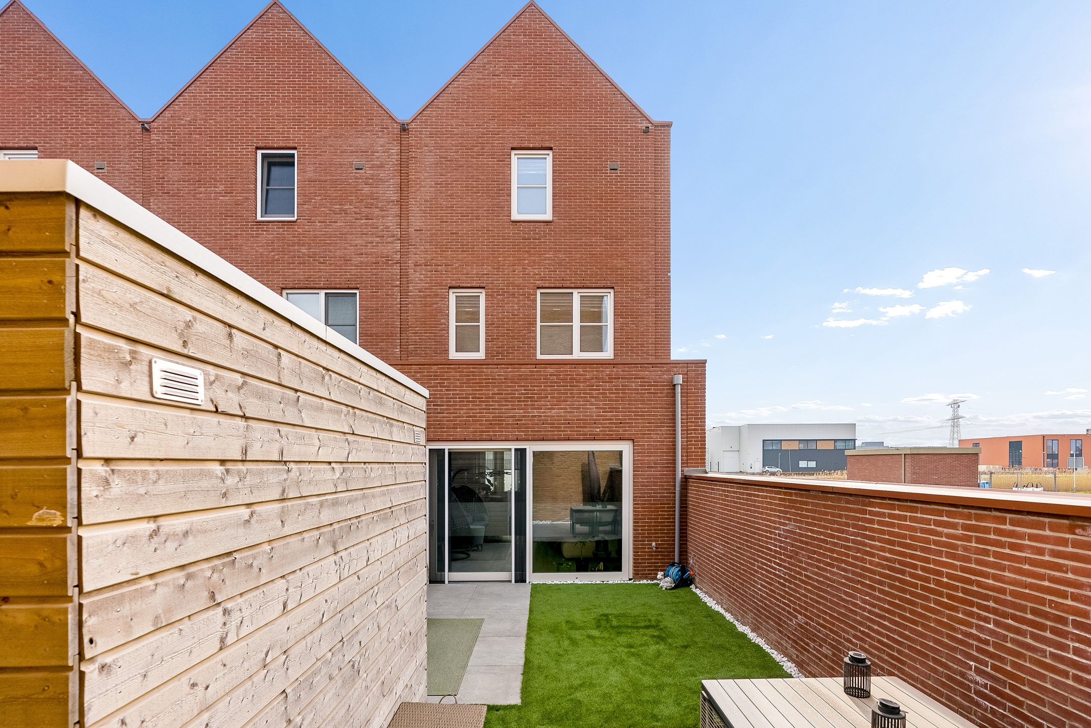 Spacious Corner House with 4 Bedrooms and A++ Energy Label in Almere Poort — 40