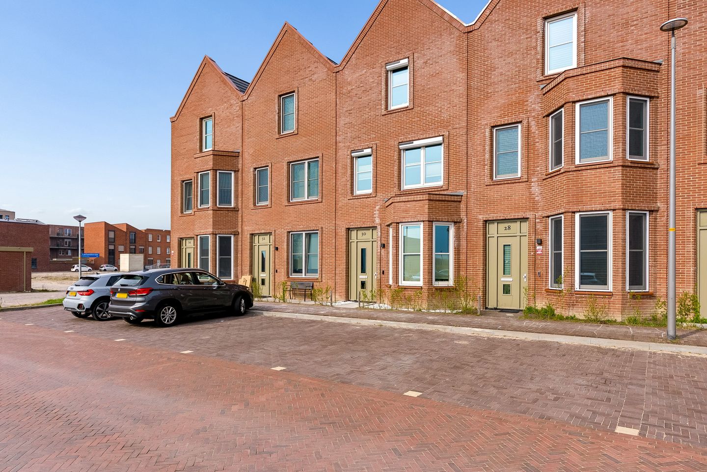 Spacious Corner House with 4 Bedrooms and A++ Energy Label in Almere Poort — 47