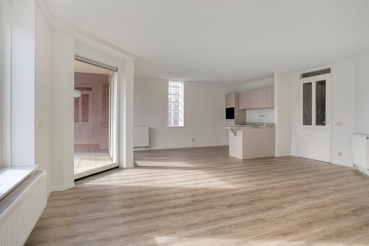 Foto 2 van Kamillelaan 53