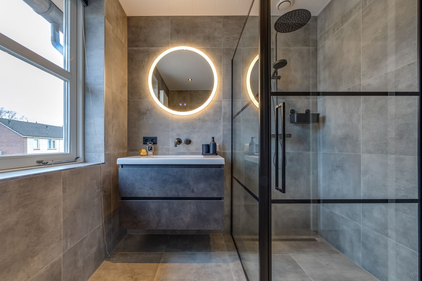 Foto 20 van Rooilaan 37