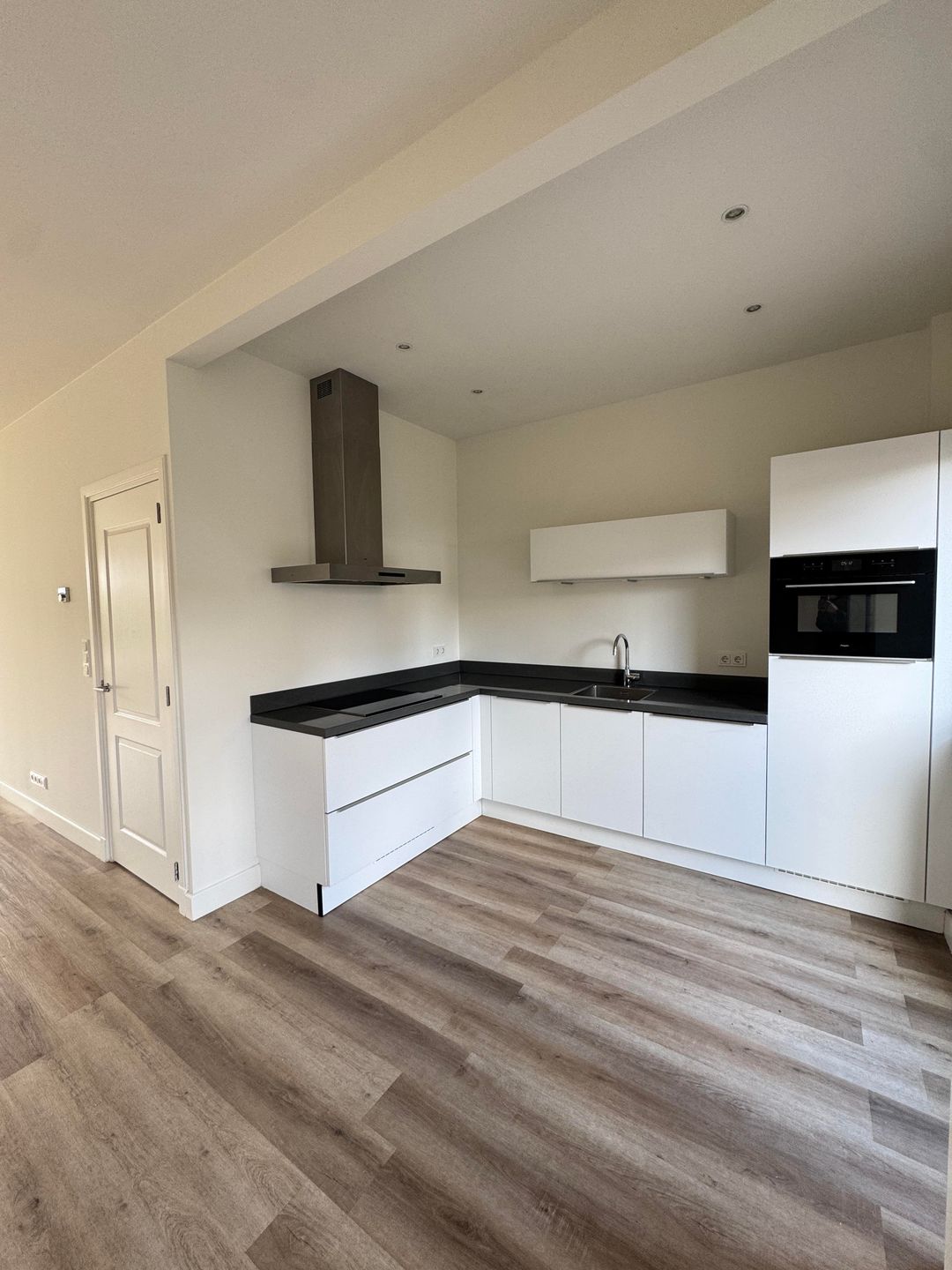 Foto 16 van Grote Hout- of Koningsweg 14