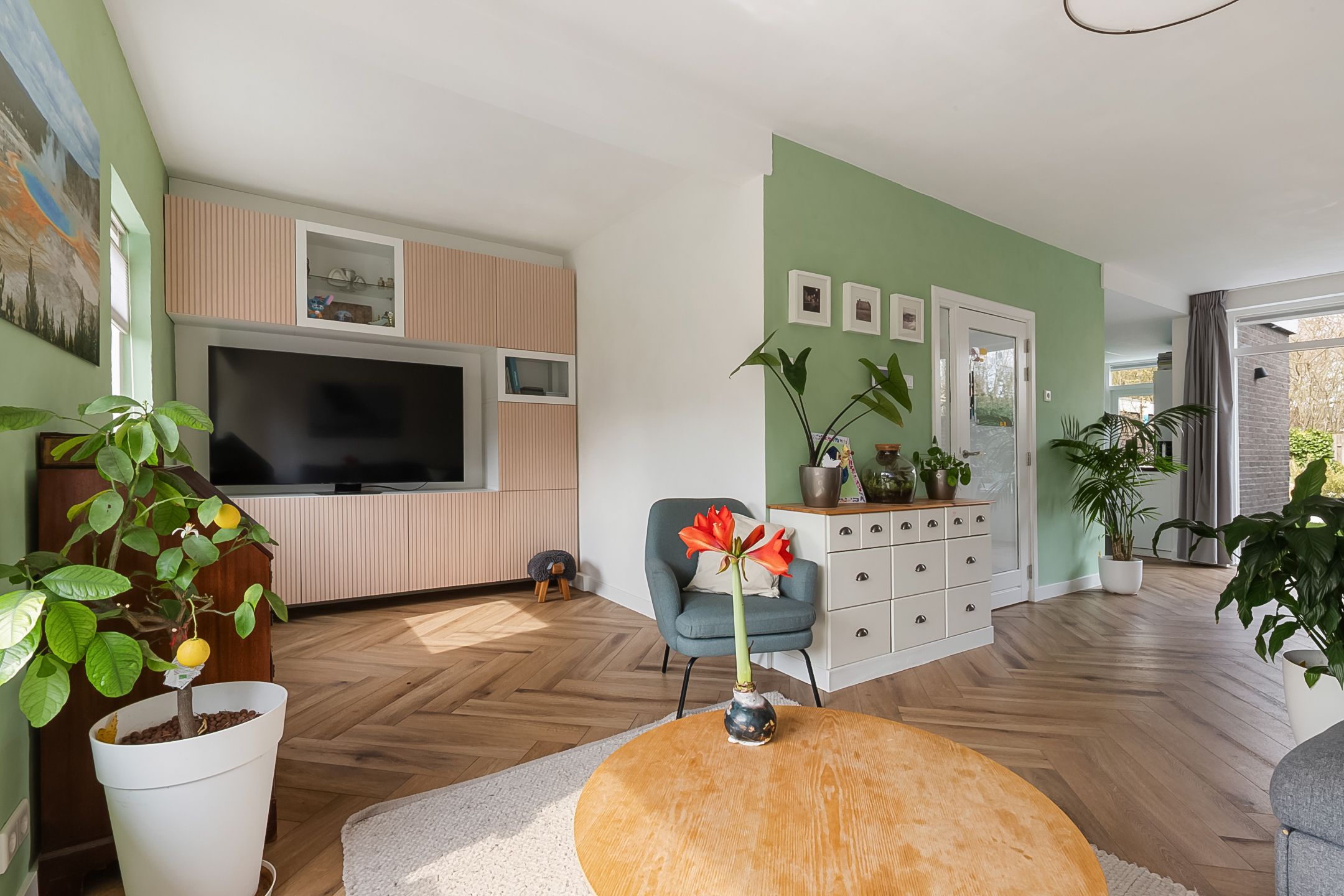 Foto 12 van Uiterdijksehof 54