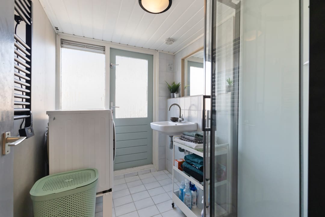 Foto 22 van Van Leeuwenhoekstraat 4