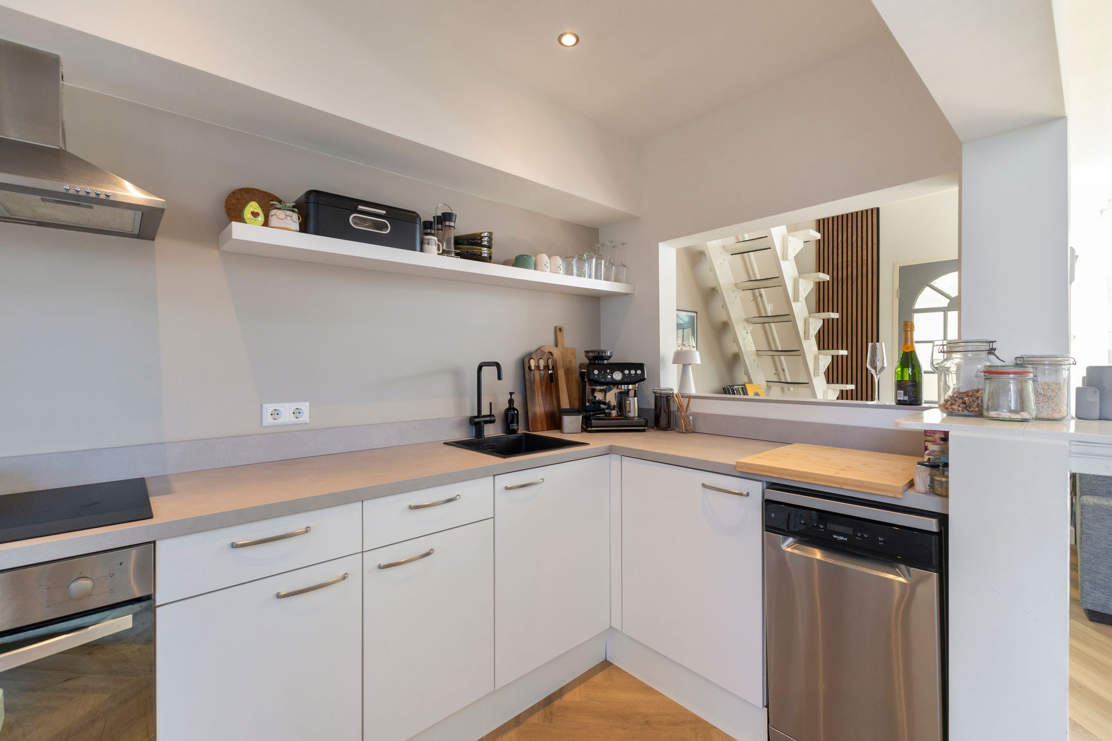 Foto 3 van Van Leeuwenhoekstraat 4