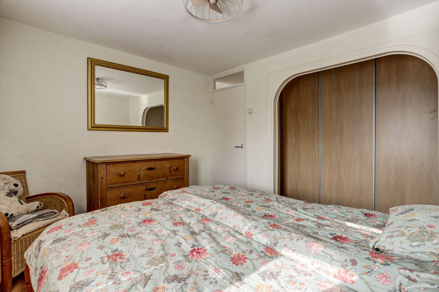 Foto 14 van Wormserstraat 9