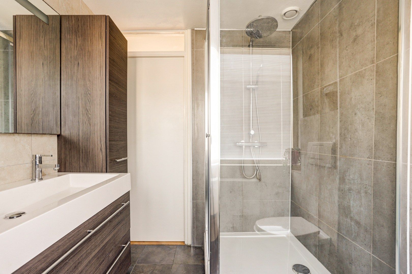 Foto 18 van Wormserstraat 9