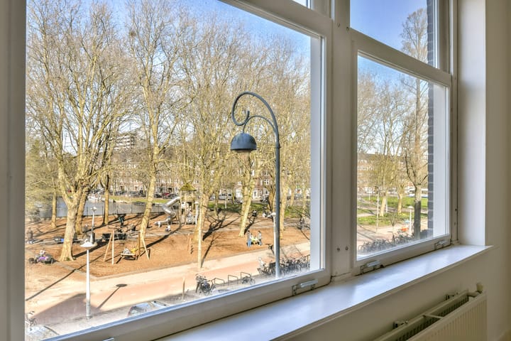 Photo 3 of Theophile de Bockstraat 61-2