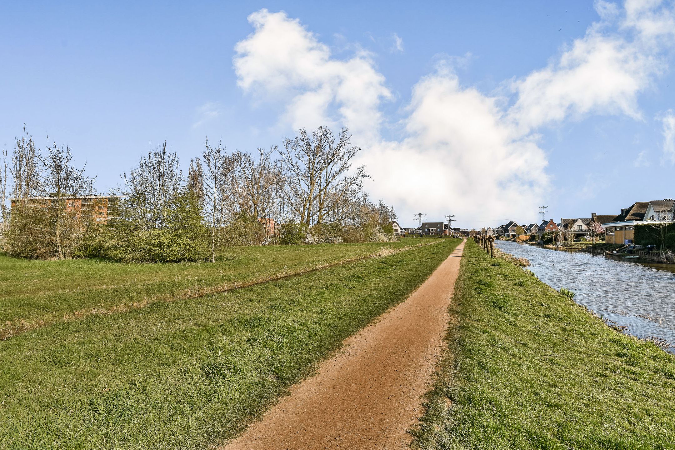 Foto 30 van Alver 81