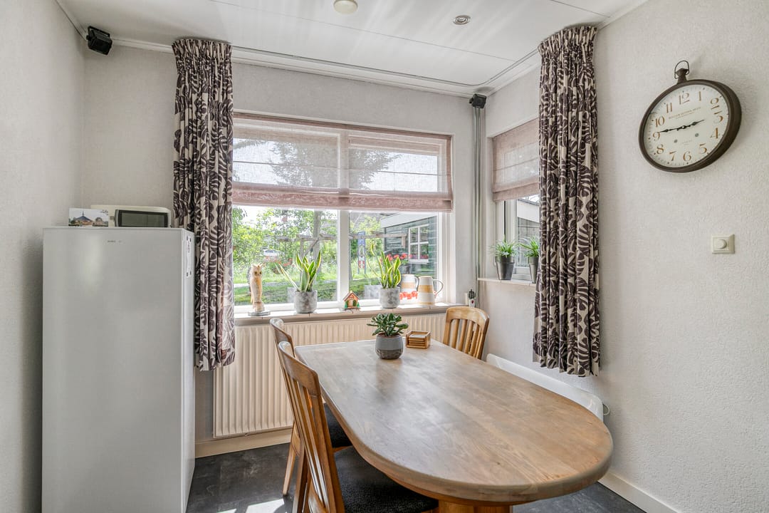 Photo 16 of Kerkbuurt 2