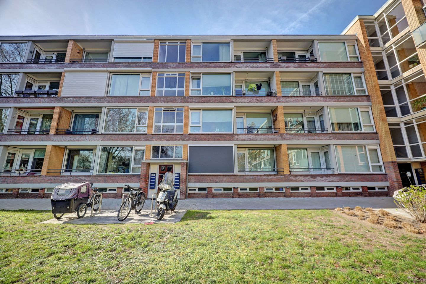 Foto 35 van Nachtegaallaan 69