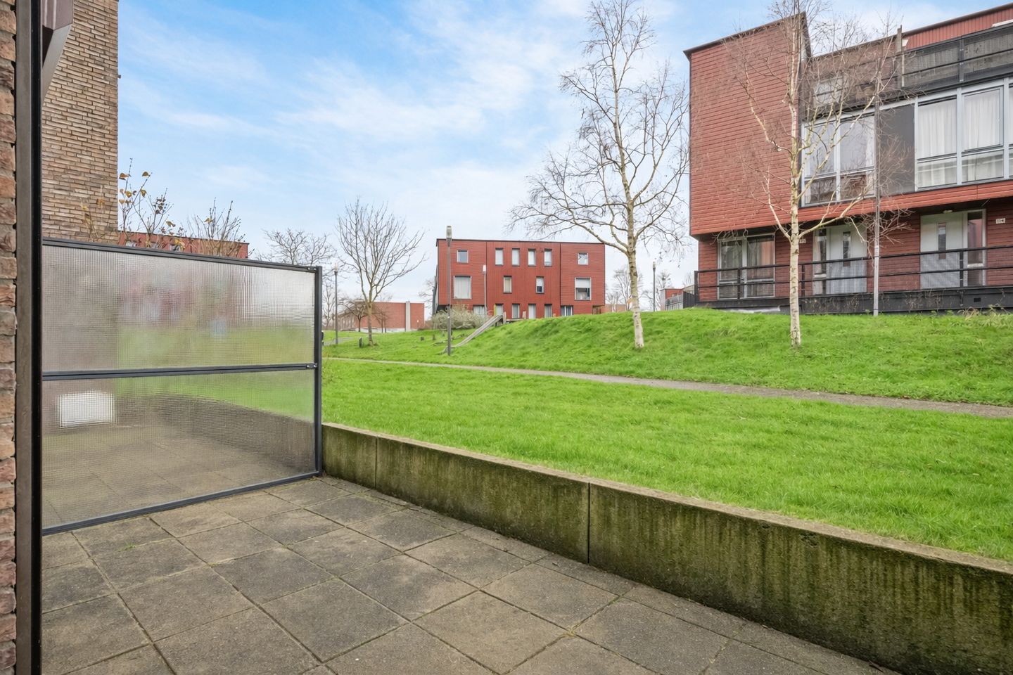 Spacious family home with roof terrace and free meadow views in Amersfoort Nieuwland — 29
