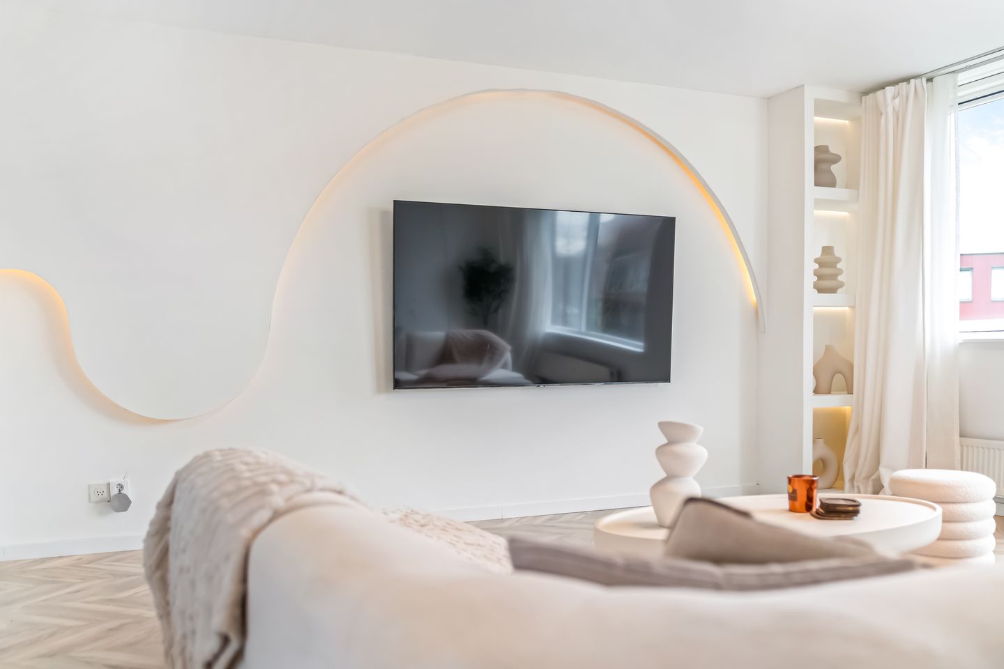 Spacious family home with roof terrace and free meadow views in Amersfoort Nieuwland — 19