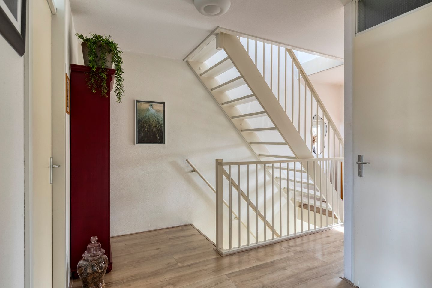 Modern Sustainable Terraced Home with Four Bedrooms and Open Views — 25