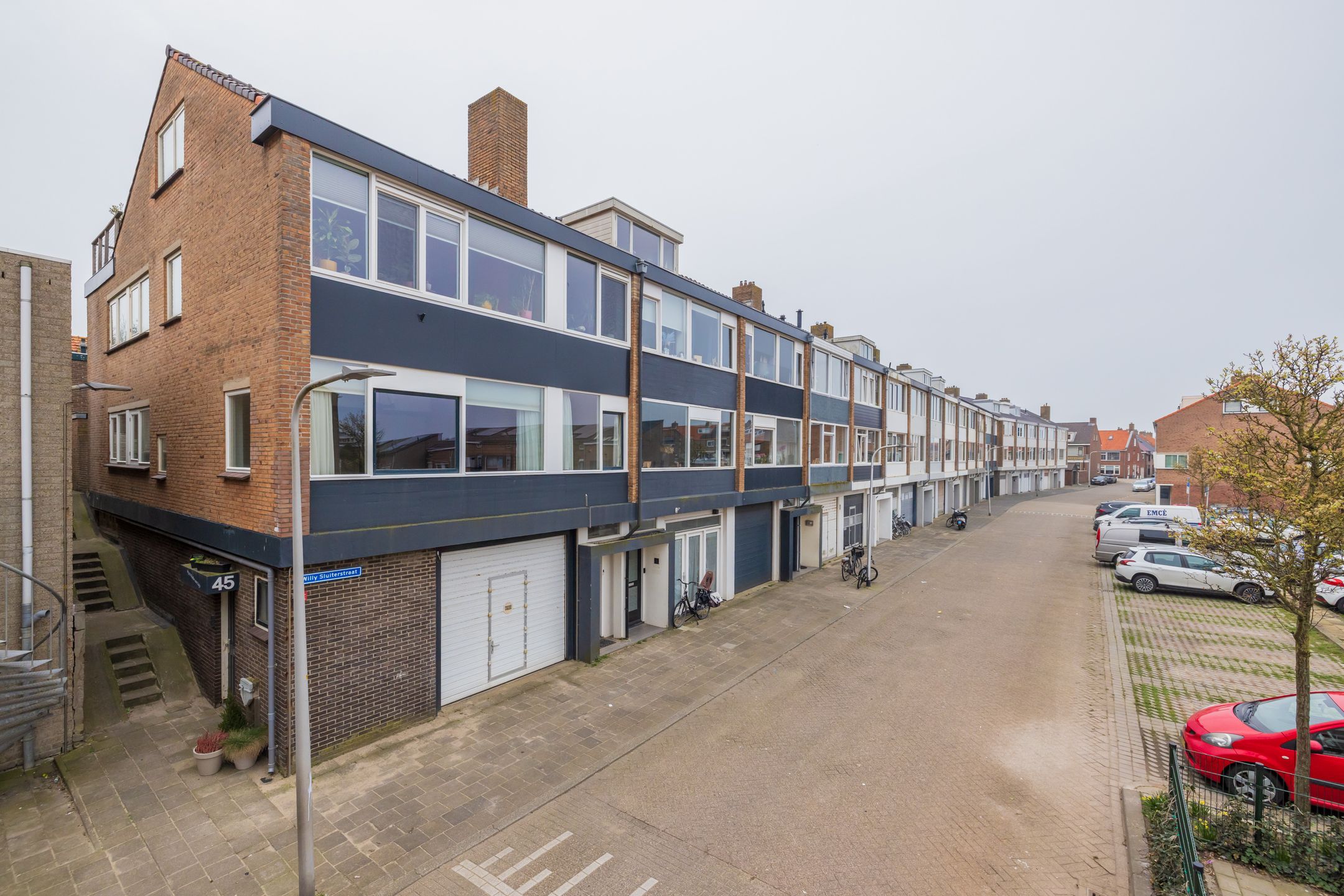 Foto 21 van Willy Sluiterstraat 43