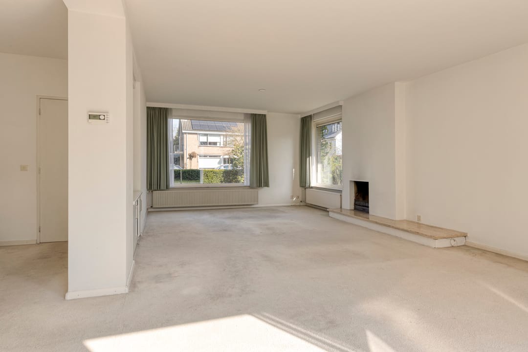 Photo 8 of Van den Wijghaertstraat 5