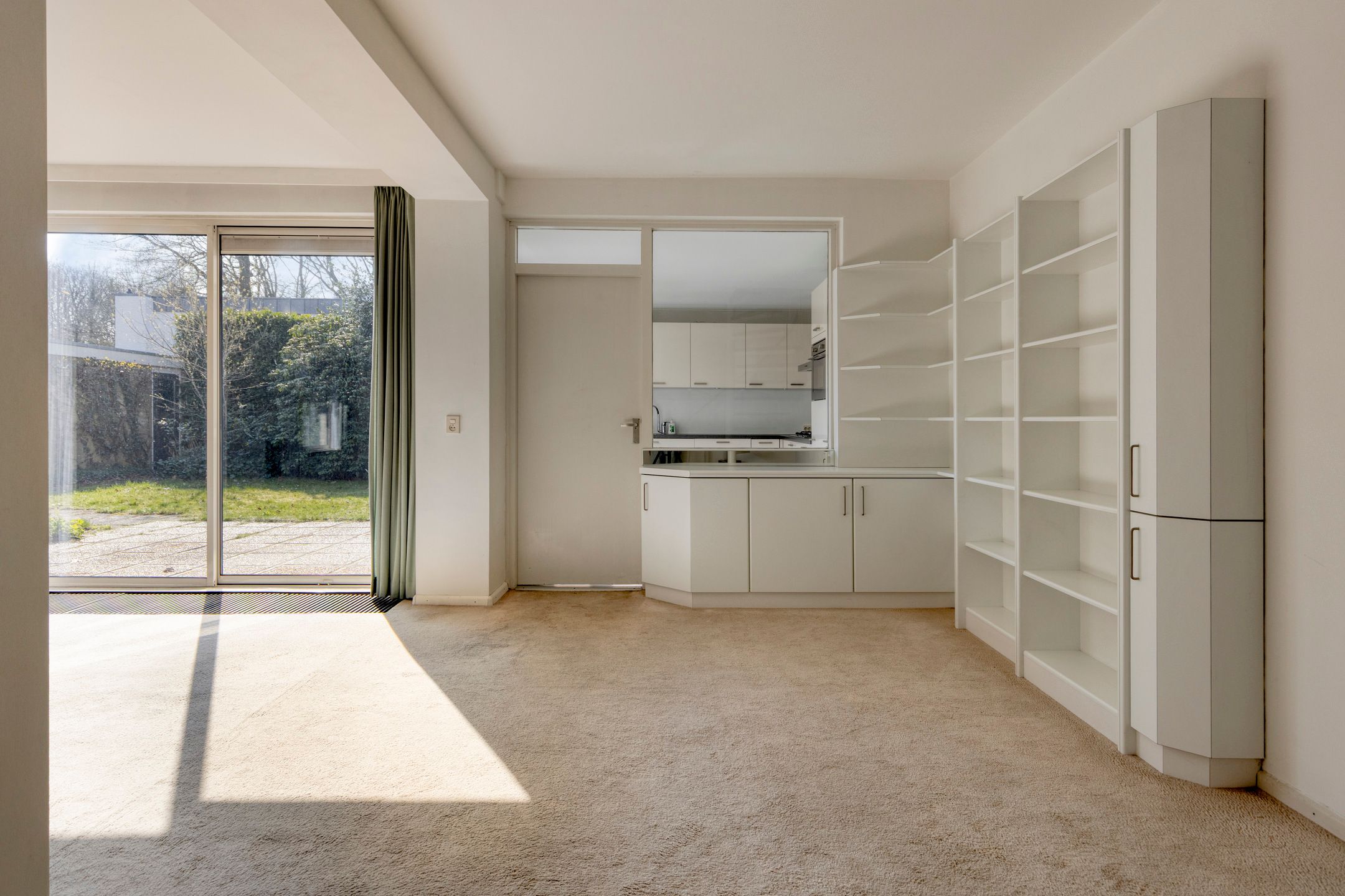 Photo 9 of Van den Wijghaertstraat 5