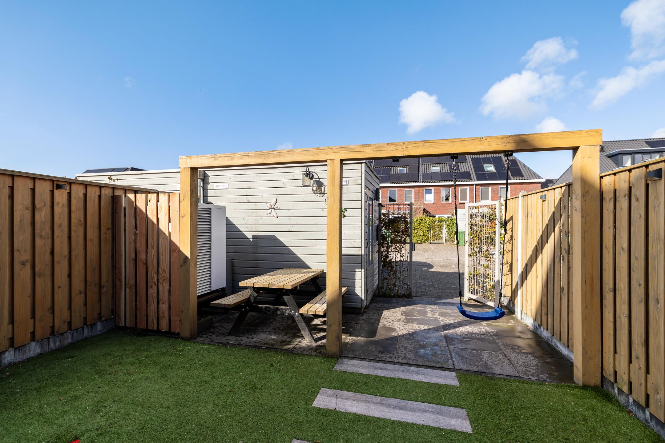 Foto 18 van De Overtoom 36