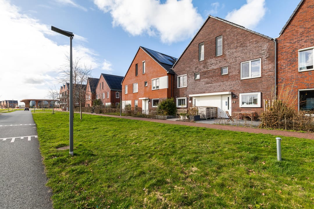 Foto 1 van De Overtoom 36