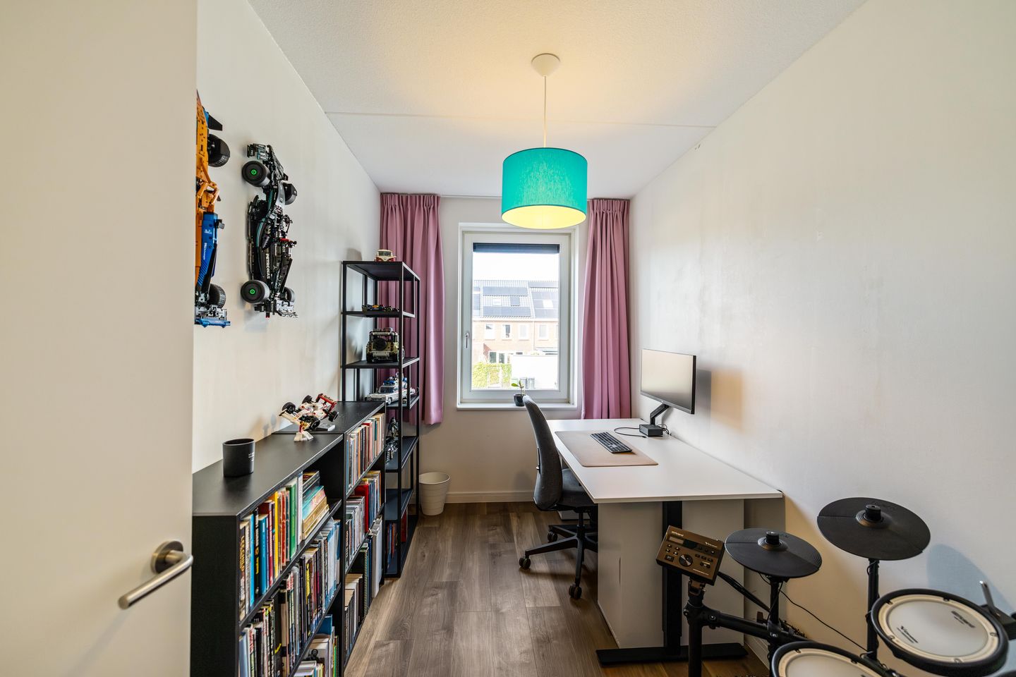 Foto 29 van De Overtoom 36