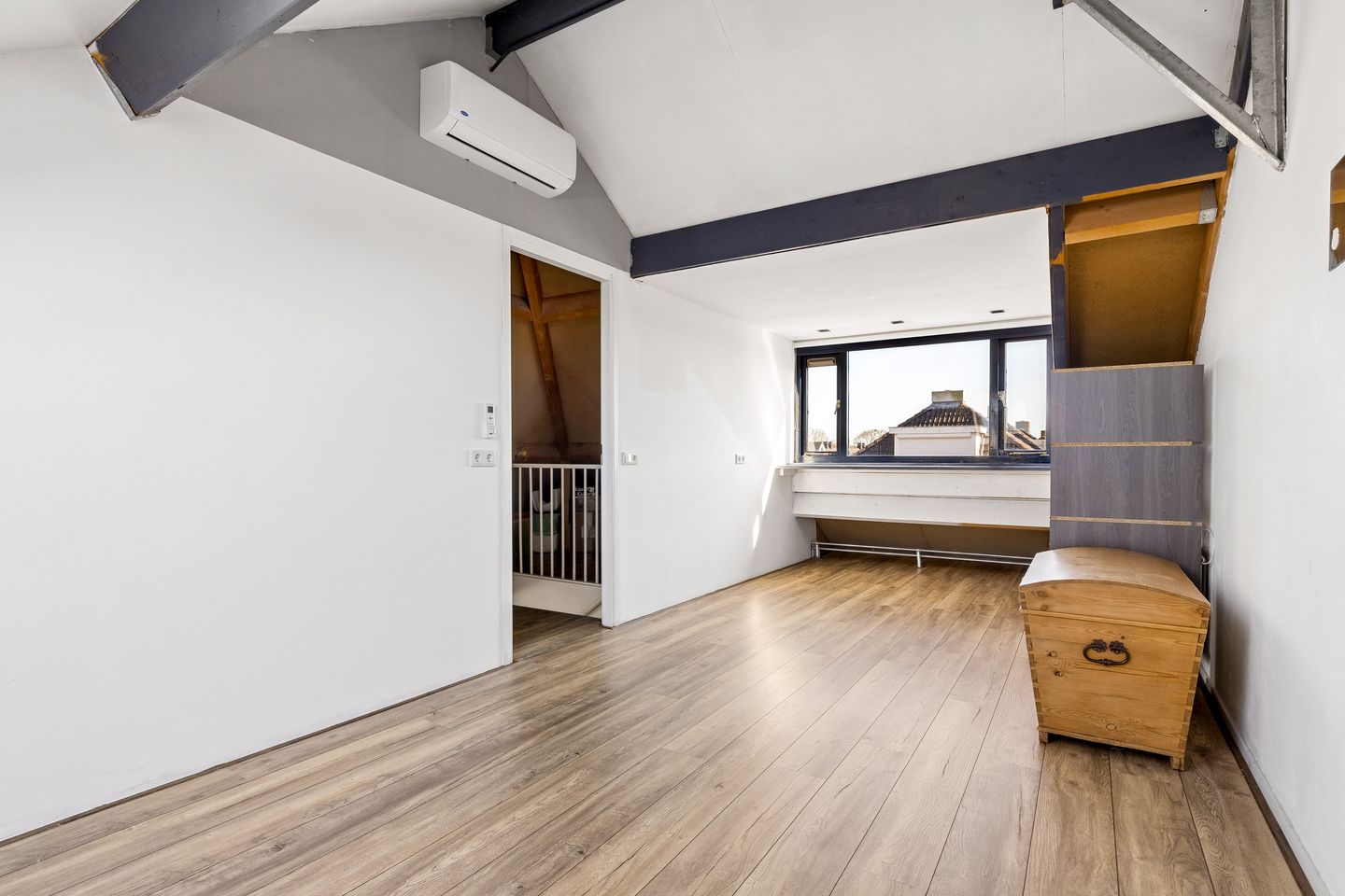 Foto 34 van Romulus 33