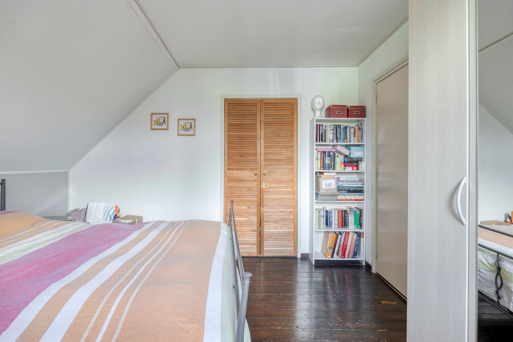 Charming thatched corner house with spacious garden in Almkerk — 18
