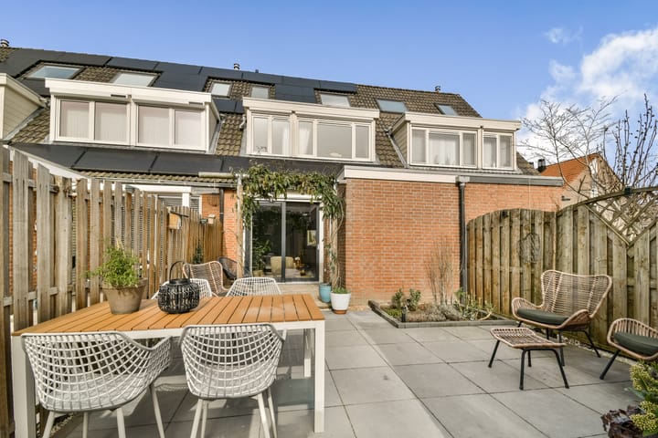 Photo 4 of Olykamp 94