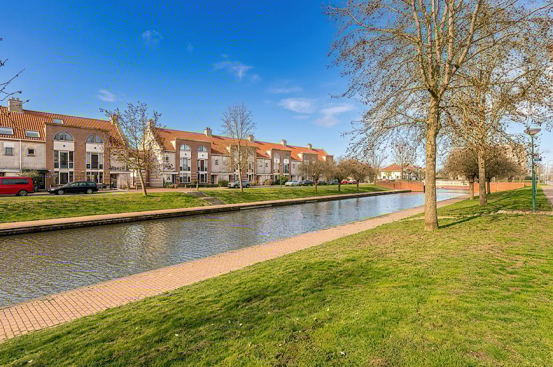 Foto 2 van Neptunus 61