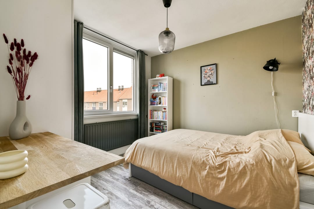 Photo 23 of Olykamp 94