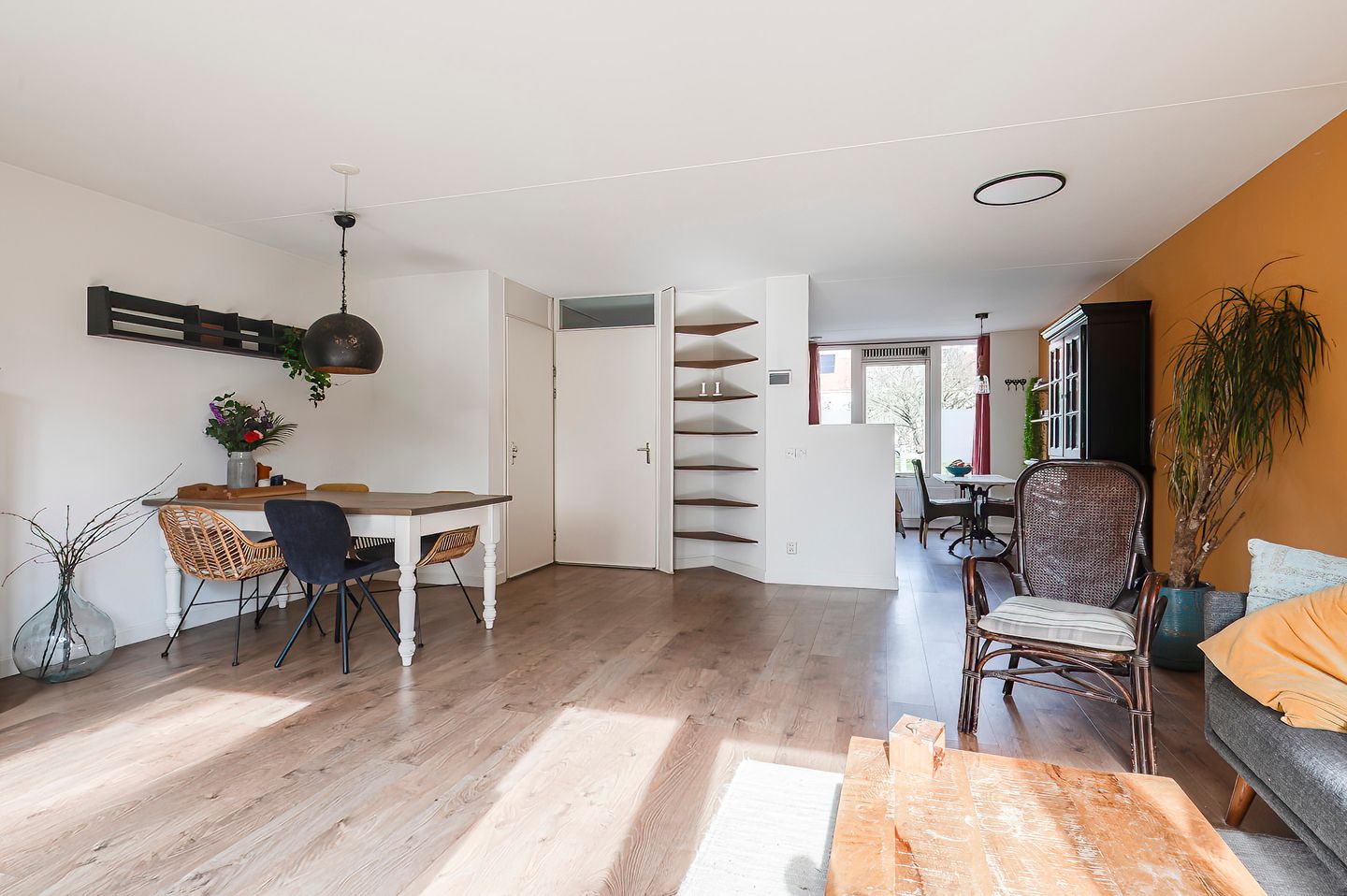 Foto 10 van Neptunus 61