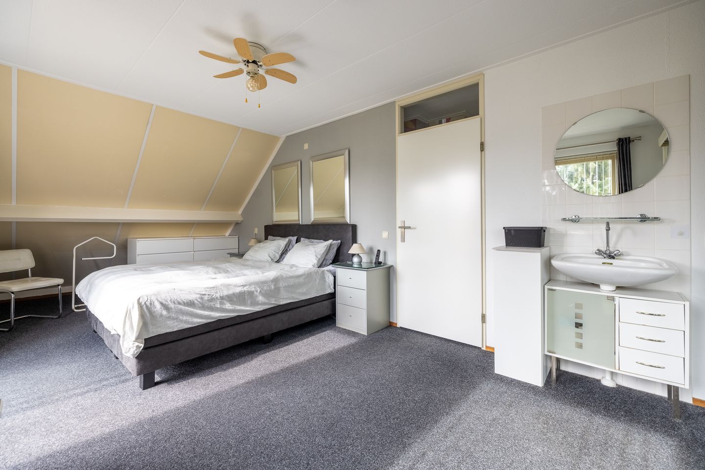 Foto 35 van Baron van Dieststraat 5