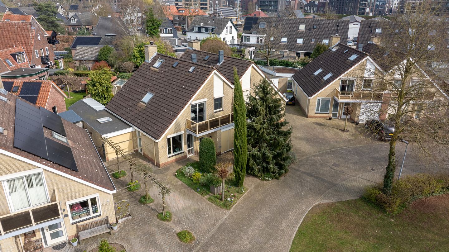 Foto 55 van Baron van Dieststraat 5