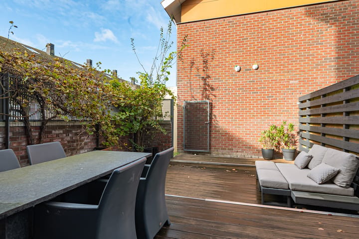Photo 3 of Leopoldstraat 37