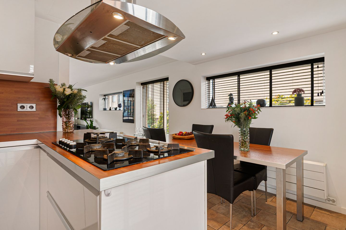 Photo 19 of Leopoldstraat 37