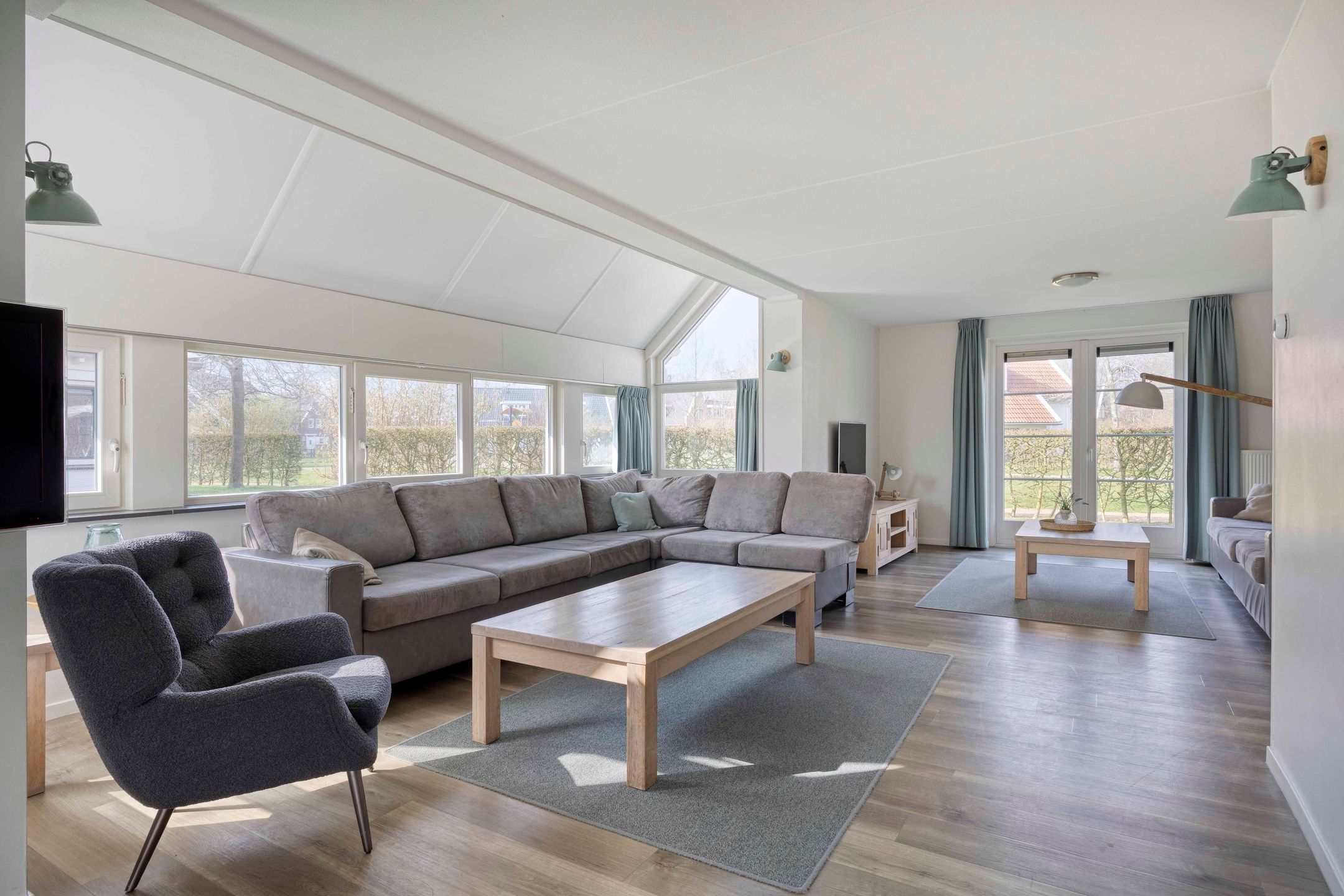 6-bedroom freehold villa in Burgh-Haamstede — photo 4 of 5