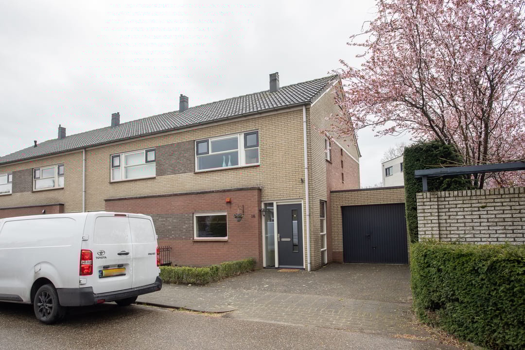 Photo 38 of Haghoeksweg 18