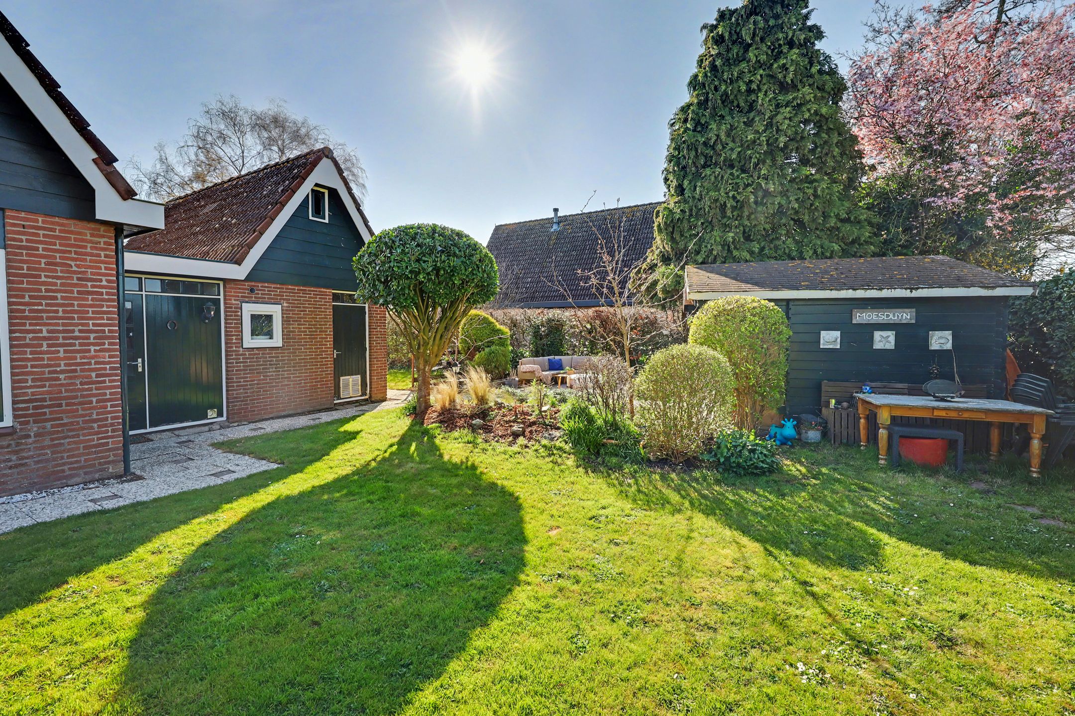 Foto 36 van Perenlaan 6.